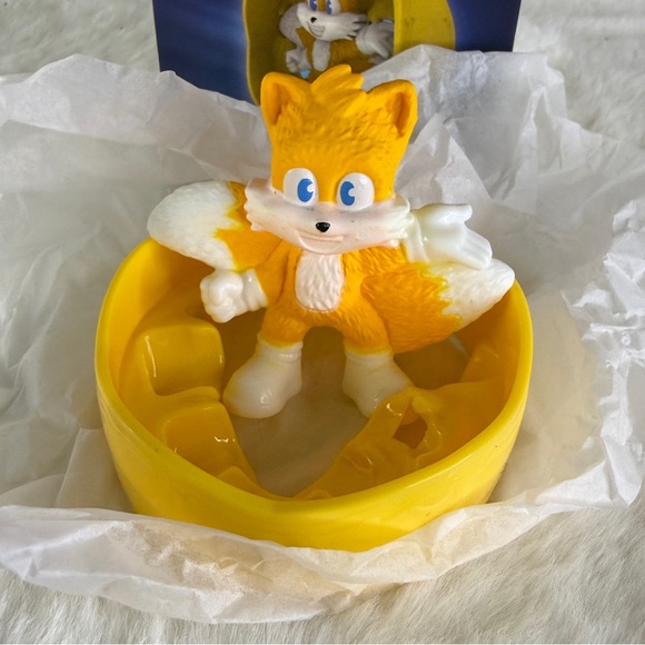 Sonic the Hedgehog 3 Tails Yellow Roller Figure Collectible w Box - Picture 3 of 3